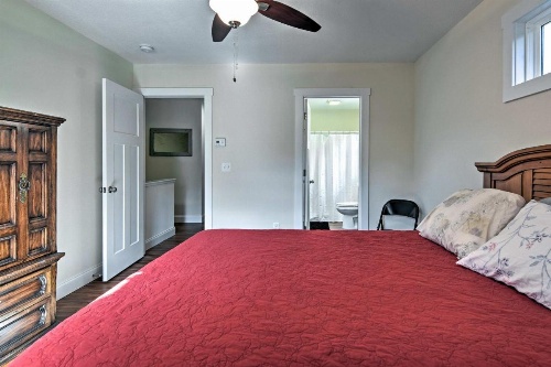 Asheville Home with 2 Patios - 10 Mins to Downtown! image 15