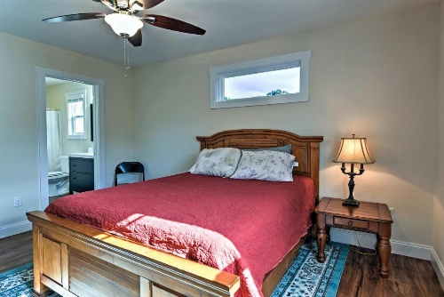 Asheville Home with 2 Patios - 10 Mins to Downtown! image 9